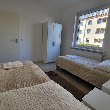 Monteurzimmer Mit Zwei Einzelnen Betten In Einer 3Zi Wohnung Mit Kuche Und Bad Оснабрюк Экстерьер фото