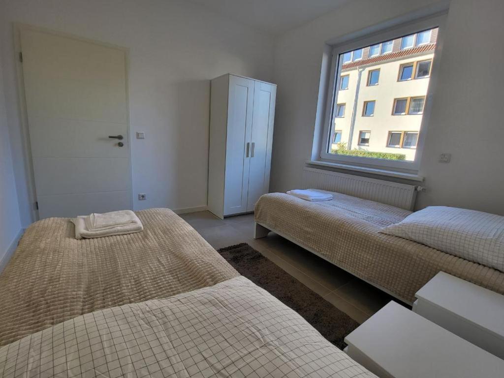 Monteurzimmer Mit Zwei Einzelnen Betten In Einer 3Zi Wohnung Mit Kuche Und Bad Оснабрюк Экстерьер фото